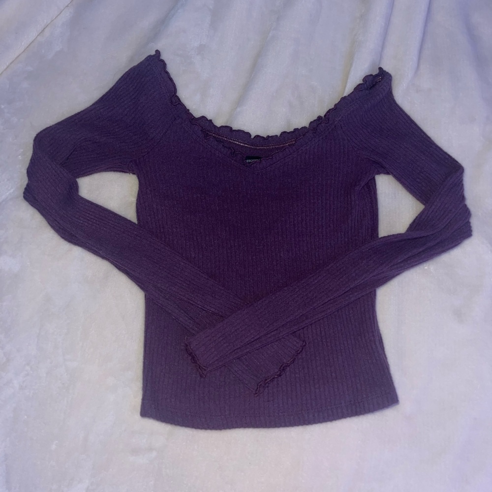 off the shoulder long sleeve